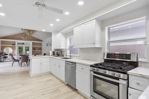 Villa ou maison à louer à Fort Lauderdale, Floride: 3 chambres, 241.55 m2 № 2146790 - photo 15