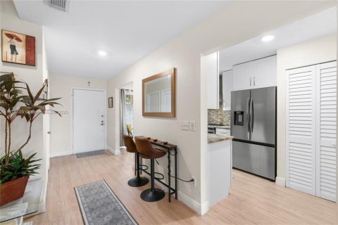 Townhouse in Boca Raton, Florida 2 bedrooms, 132.48 sq.m. № 1980672 - photo 11