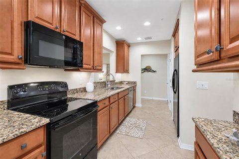 Condo in Bradenton, Florida, 3 bedrooms  № 2430558 - photo 8