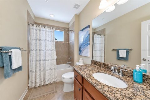 Condo in Bradenton, Florida, 3 bedrooms  № 2430558 - photo 25