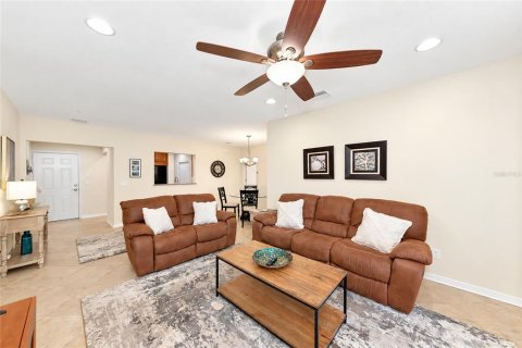 Condo in Bradenton, Florida, 3 bedrooms  № 2430558 - photo 11