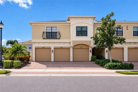 Condo in Bradenton, Florida, 3 bedrooms № 2430558