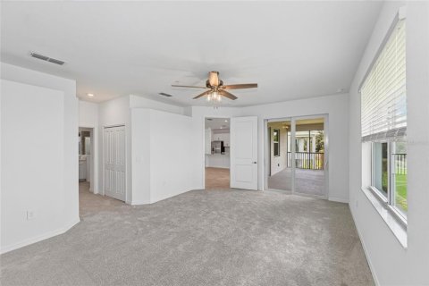 Condo in Lakewood Ranch, Florida, 3 bedrooms № 2217063 - photo 17