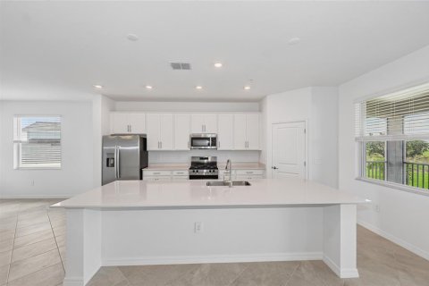 Condo in Lakewood Ranch, Florida, 3 bedrooms № 2217063 - photo 10