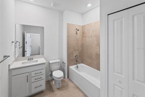 Condo in Lakewood Ranch, Florida, 3 bedrooms № 2217063 - photo 26