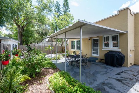 House in Tampa, Florida 3 bedrooms, 138.24 sq.m. № 1791543 - photo 26