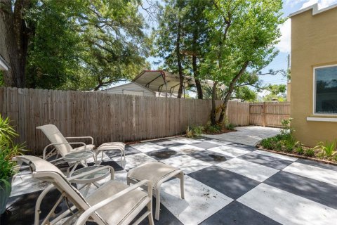 House in Tampa, Florida 3 bedrooms, 138.24 sq.m. № 1791543 - photo 29
