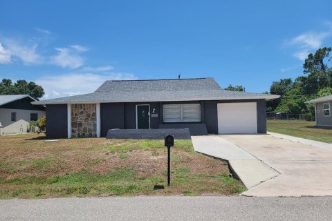 Casa en alquiler en Port Charlotte, Florida, 2 dormitorios, 103.4 m2 № 2155853 - foto 25