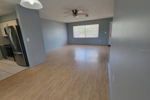 Casa en alquiler en Port Charlotte, Florida, 2 dormitorios, 103.4 m2 № 2155853 - foto 13