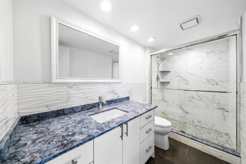 Copropriété à louer à Aventura, Floride: 2 chambres, 141.4 m2 № 1842364 - photo 26