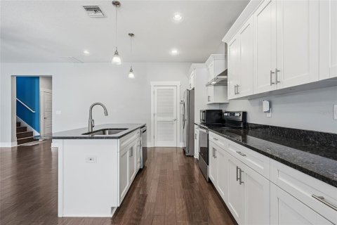 Купить виллу или дом в Тампа, Флорида 3 комнаты, 262.36м2, № 2236374 - фото 23