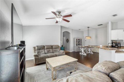 House in Ruskin, Florida 4 bedrooms, 162.49 sq.m. № 2151804 - photo 20