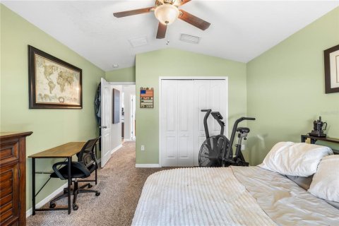 House in Ruskin, Florida 4 bedrooms, 162.49 sq.m. № 2151804 - photo 8