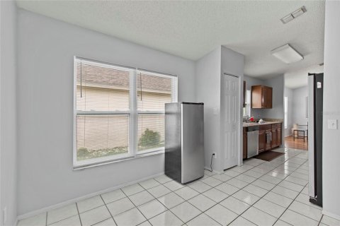 House in Tampa, Florida 4 bedrooms, 189.89 sq.m. № 2205113 - photo 13