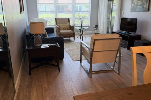 Condo in Delray Beach, Florida, 2 bedrooms  № 2261644 - photo 7