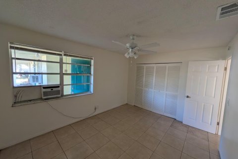 Adosado en alquiler en Lake Worth, Florida, 2 dormitorios, 79.71 m2 № 2088238 - foto 8