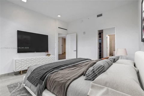 Купить кондоминиум в Майами, Флорида 2 спальни, 150.04м2, № 1738572 - фото 16