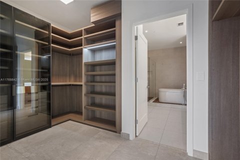 Купить кондоминиум в Майами, Флорида 2 спальни, 150.04м2, № 1738572 - фото 20