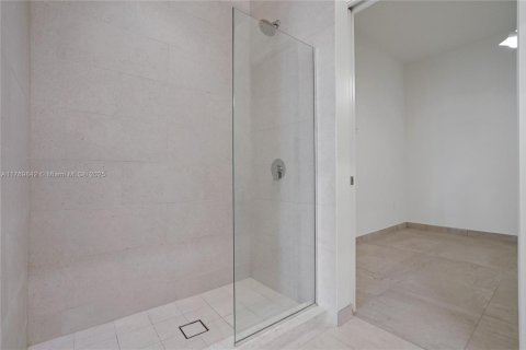 Купить кондоминиум в Майами, Флорида 2 спальни, 150.04м2, № 1738572 - фото 14