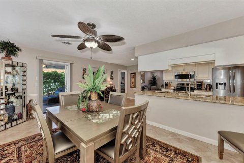 House in Englewood, Florida 2 bedrooms, 134.89 sq.m. № 1575287 - photo 29