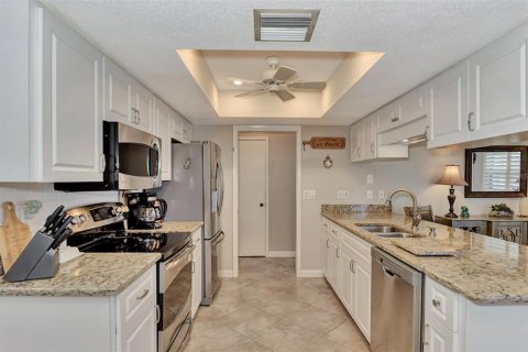 House in Englewood, Florida 2 bedrooms, 134.89 sq.m. № 1575287 - photo 22