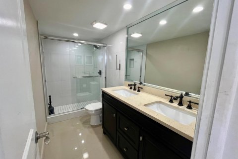Condo in Lantana, Florida, 1 bedroom  № 2081724 - photo 7