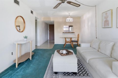 Condominio en venta en Saint Petersburg, Florida, 2 dormitorios, 71.72 m2 № 1737101 - foto 11