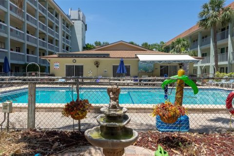 Condominio en venta en Saint Petersburg, Florida, 2 dormitorios, 71.72 m2 № 1737101 - foto 21