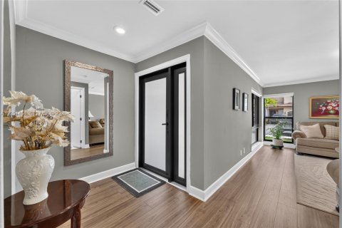 Townhouse in Pembroke Pines, Florida 4 bedrooms, 204.94 sq.m. № 2176463 - photo 5