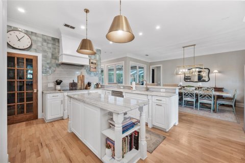 Casa en venta en Lakeland, Florida, 5 dormitorios, 432.83 m2 № 2230150 - foto 9