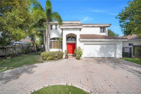 Купить виллу или дом в Майами, Флорида 4 спальни, 243.31м2, № 1989147 - фото 3