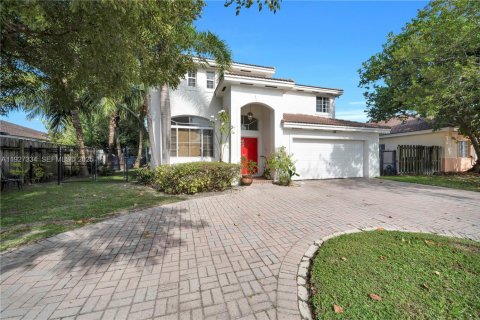 Купить виллу или дом в Майами, Флорида 4 спальни, 243.31м2, № 1989147 - фото 4