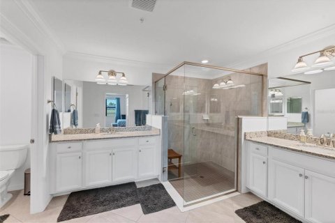 Condo in Lakewood Ranch, Florida, 3 bedrooms in LAKEWOOD NATIONAL  № 1518106 - photo 21
