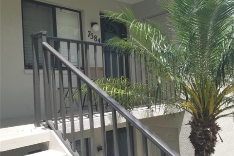 Copropriété à louer à Sarasota, Floride: 2 chambres, 91.32 m2 № 1261692 - photo 3