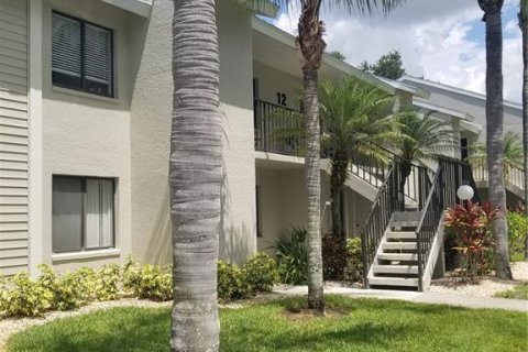 Copropriété à louer à Sarasota, Floride: 2 chambres, 91.32 m2 № 1261692 - photo 1