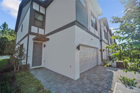 Touwnhouse à vendre à Orlando, Floride: 5 chambres, 180.88 m2 № 1901954 - photo 3