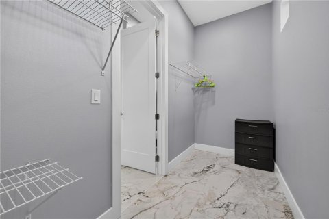 House in Port Charlotte, Florida 3 bedrooms, 168.34 sq.m. № 2321062 - photo 28