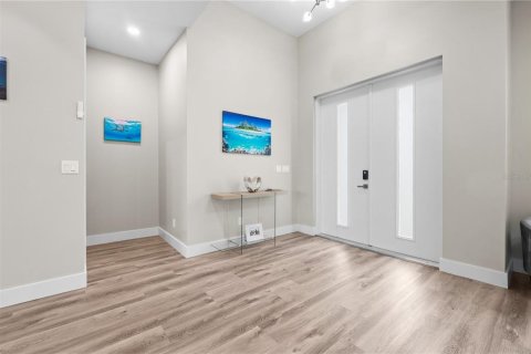 House in Port Charlotte, Florida 3 bedrooms, 168.34 sq.m. № 2321062 - photo 8