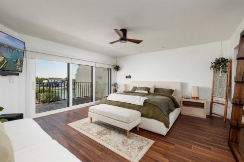 Adosado en venta en Clearwater, Florida, 3 dormitorios, 179.3 m2 № 1767666 - foto 18