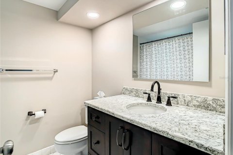 Condominio en alquiler en Saint Petersburg, Florida, 2 dormitorios, 96.62 m2 № 2277178 - foto 11
