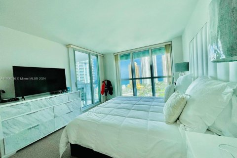 Condo in Sunny Isles Beach, Florida, 2 bedrooms  № 1891367 - photo 15