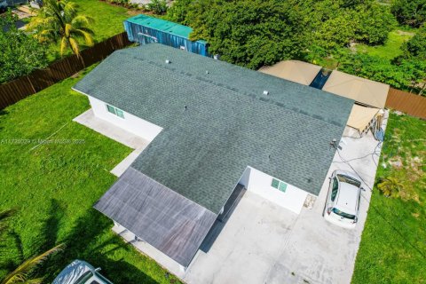 Casa en venta en Miami, Florida, 3 dormitorios, 132.85 m2 № 1485303 - foto 6