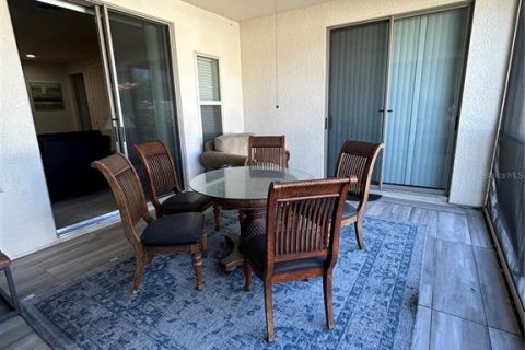 Casa en venta en Orlando, Florida, 7 dormitorios, 422.15 m2 № 1553566 - foto 23