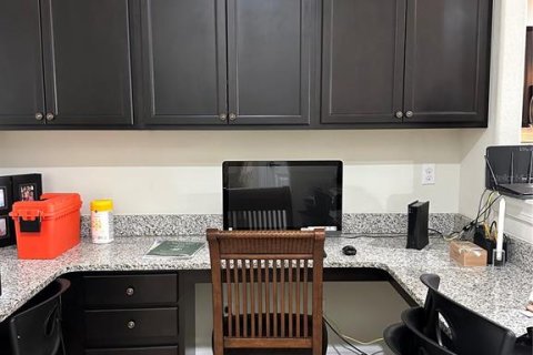 Casa en venta en Orlando, Florida, 7 dormitorios, 422.15 m2 № 1553566 - foto 15