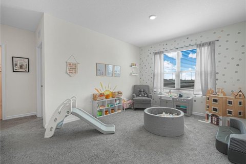 House in Winter Haven, Florida 5 bedrooms, 243.03 sq.m. № 2413795 - photo 26