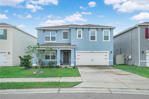 Casa en Winter Haven, Florida 5 dormitorios, 243.03 m2 № 2413795