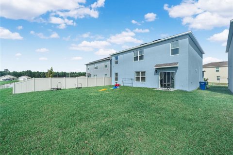 House in Winter Haven, Florida 5 bedrooms, 243.03 sq.m. № 2413795 - photo 2
