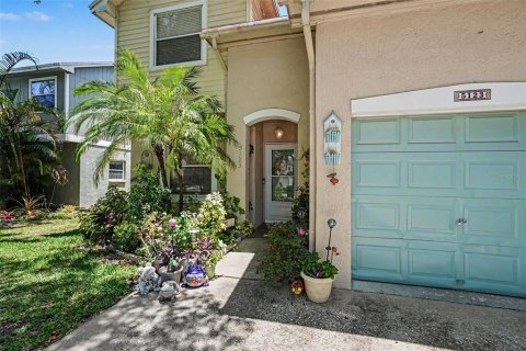 Touwnhouse à vendre à Tampa, Floride: 3 chambres, 155.7 m2 № 2321047 - photo 4