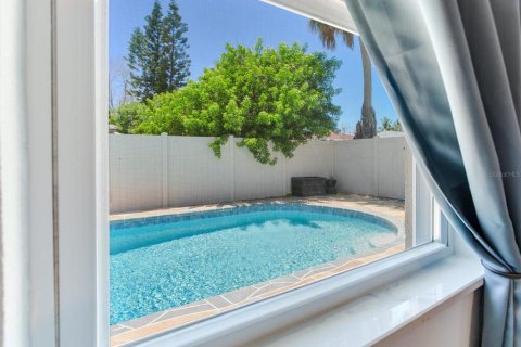Villa ou maison à louer à Madeira Beach, Floride: 3 chambres, 95.88 m2 № 2235318 - photo 25