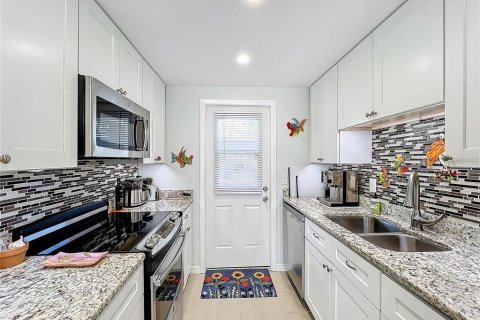 Condominio en alquiler en Longboat Key, Florida, 1 dormitorio, 64.85 m2 № 1724304 - foto 6